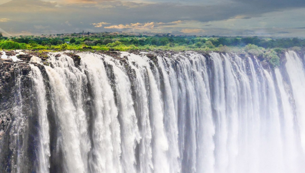 VIAGGIO CON CATE: Namibia Insolita..dalla Namibia alle Victoria Falls 2025